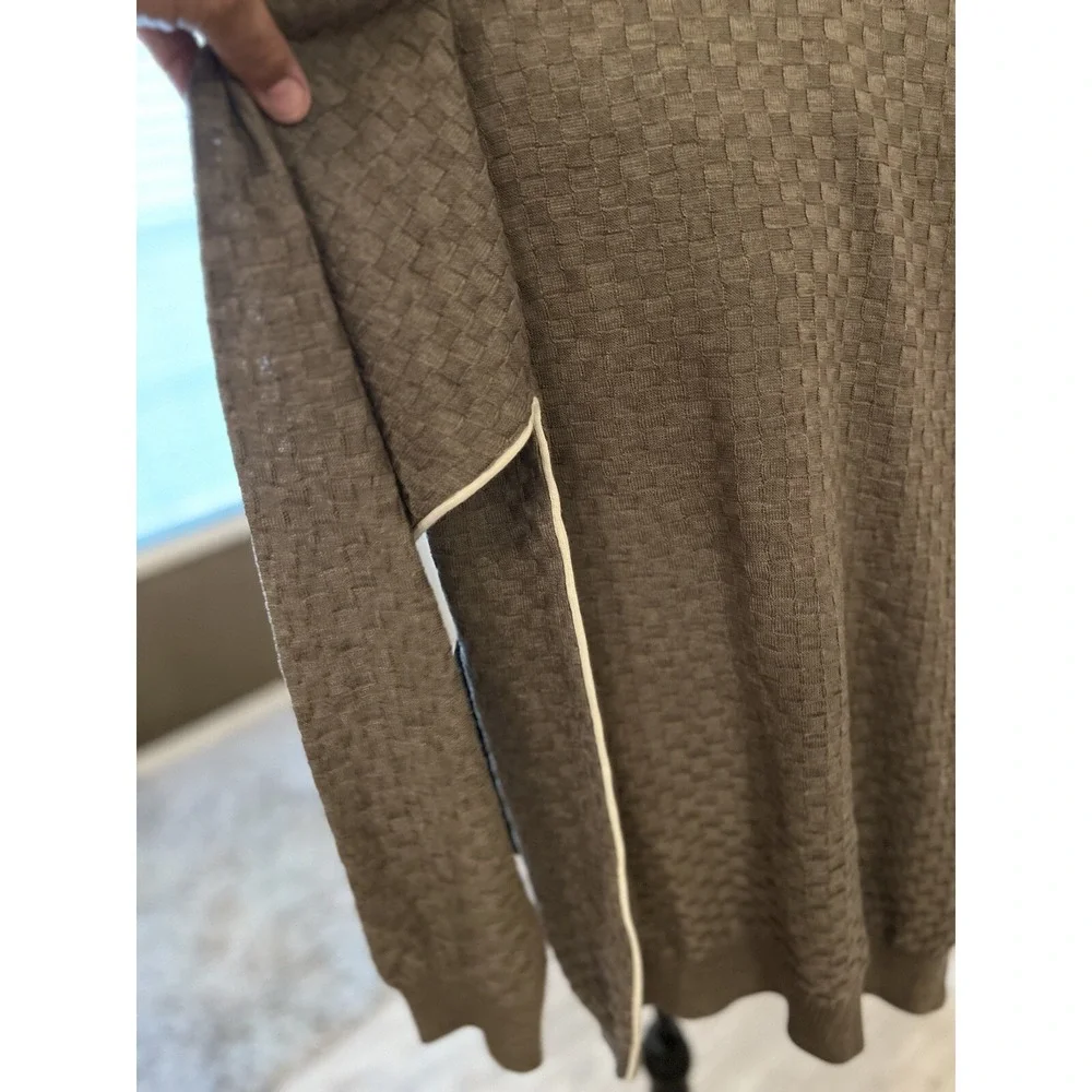 Berragamo Elegant Luxe Italy Collection EUC Knit ware Slim fit sweater  3X (146)